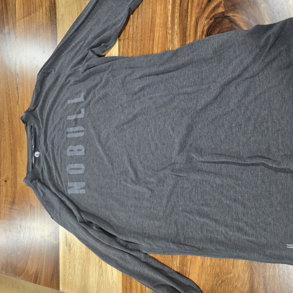 Long sleeve, dark gray, no bull shirt, size large